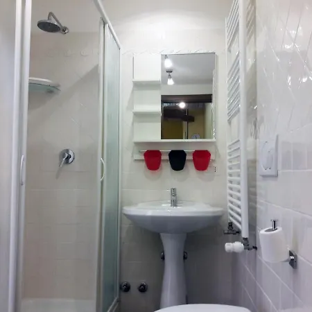 Anastasia - Hidden Balcony Inside Trastevere Apartment *